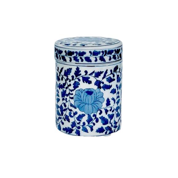 Blue and White Ceramic Chinese Jar Canister Lidded Mark Collectible 7” - Picture 1 of 6